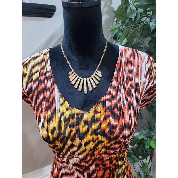 Cato Women Multi Pleated 100% Polyester Scoop Neck Short Sleeve Top Blouse Large - Picture 2 of 11